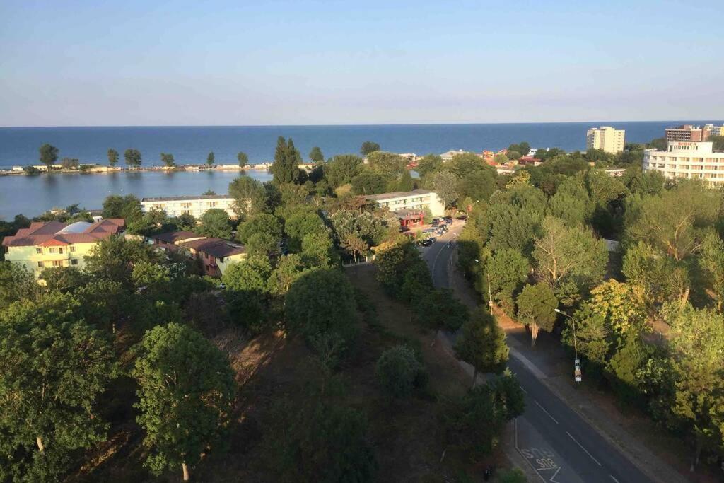 Neptun Home With Sea View Exteriér fotografie